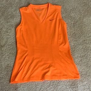 Nike golf v neck sleeveless golf shirt, size S.